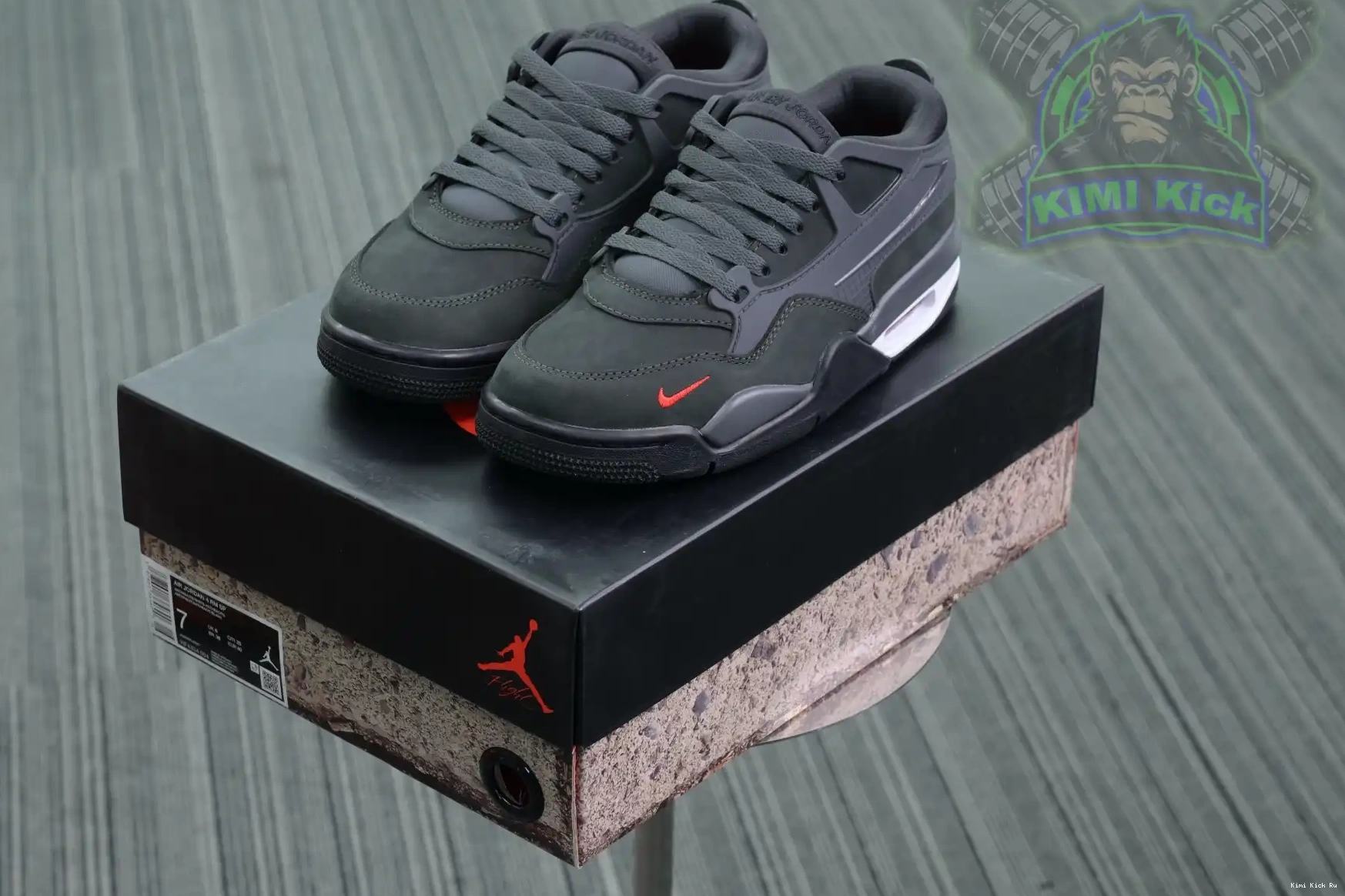 RM Nigel Jordan Air 4 Kimikick “Anthracite” Sylvester x Jordan SP 0429